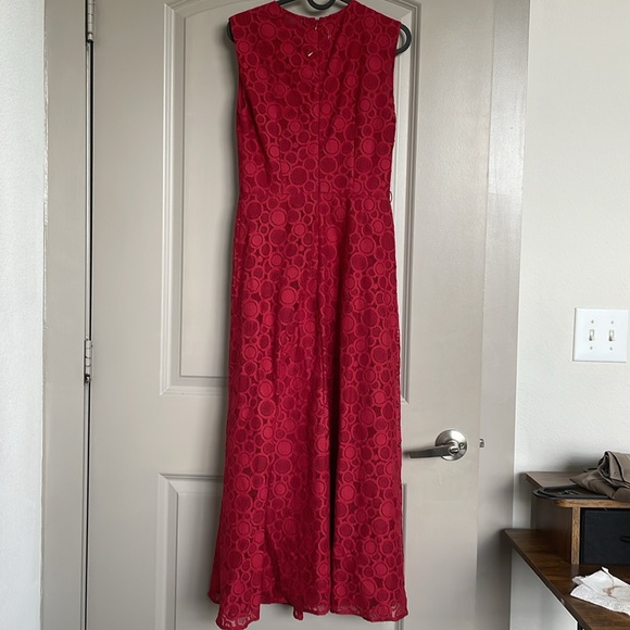 MaxMara StudioElegant Red Lace Midi Dress - Picture 14 of 16
